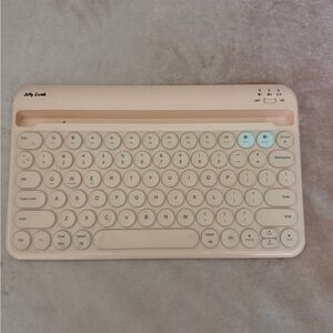 Jelly Comb Wireless Keyboard in Cream